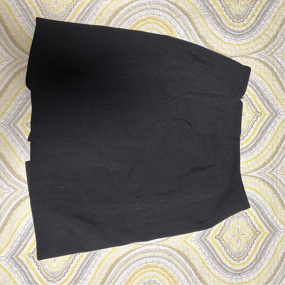Ralph Lauren black/charcoal knee-high skirt size 8